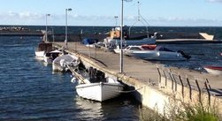 Båtar i Djupviks Hamn